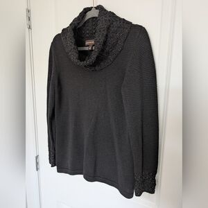 Dana Buchman Women's Size M Sparkly Black Cowl Neck Sweater
